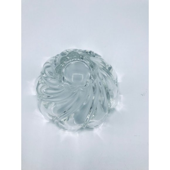 Vintage Mikasa clear crystal swirl scalloped art glass candy, nut dish. Germany - Picture 3 of 7